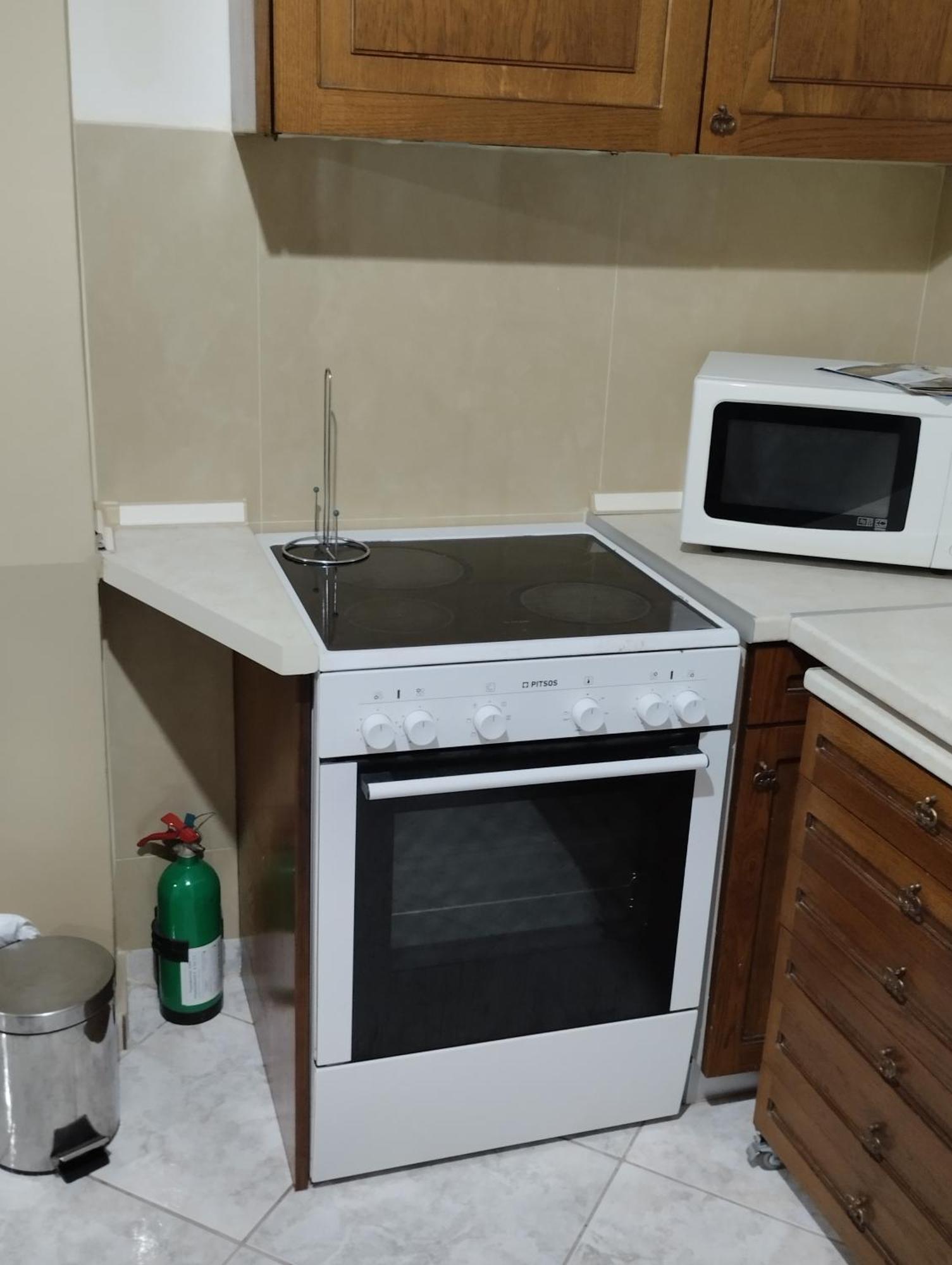 Strati'S Place Palaiontsiflikion Bagian luar foto
